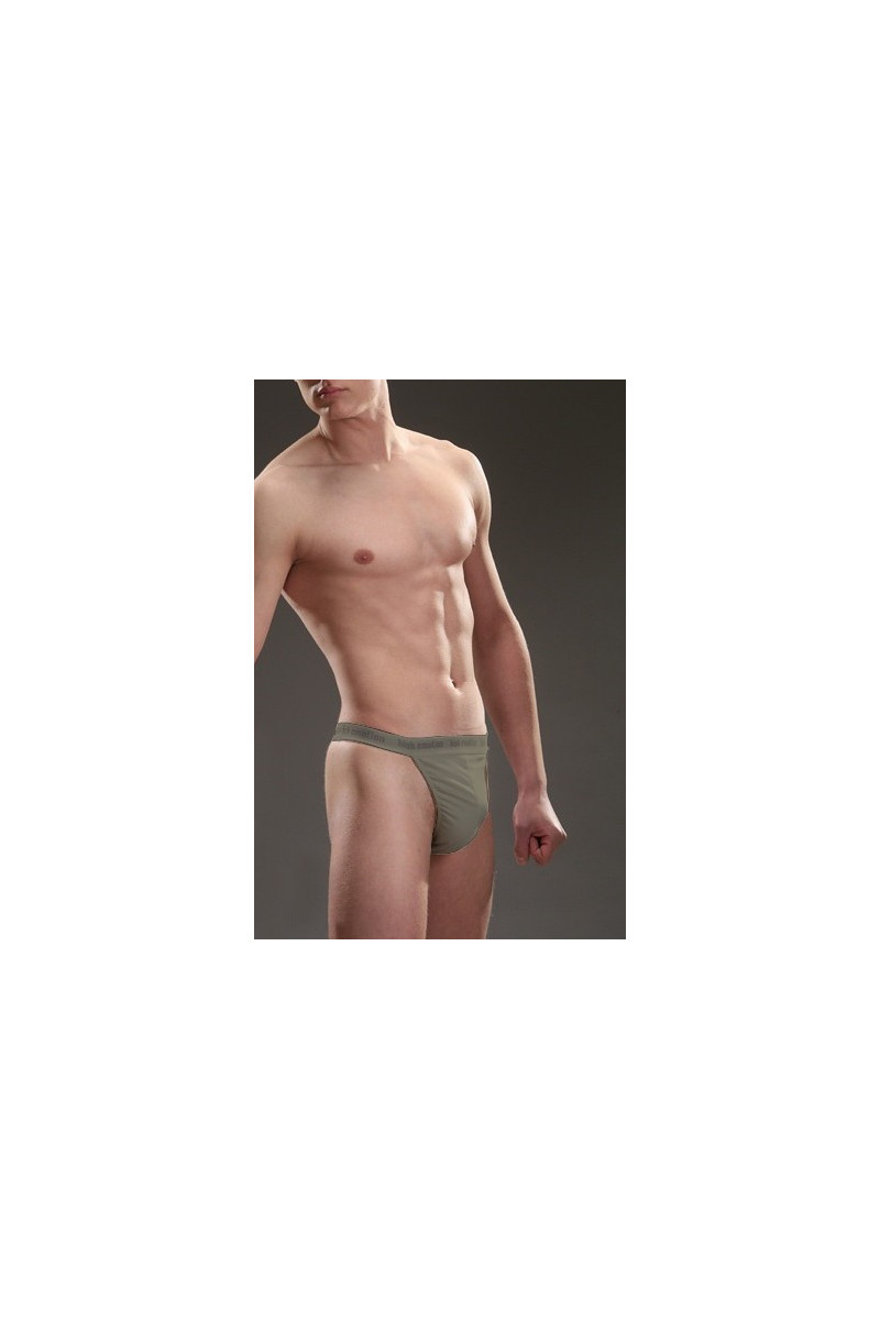 Stringi Cornette High Emotion M-2XL Cornette24,99&nbsp;zł 24,99&nbsp;zł MD_423 stringi